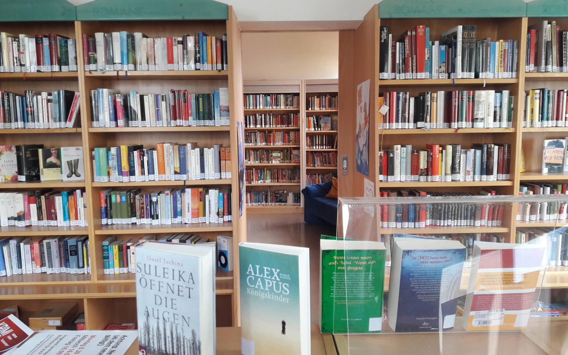 Blick in die Büchereiräume